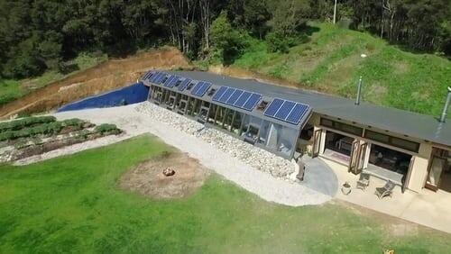 Coromandel: Earthship