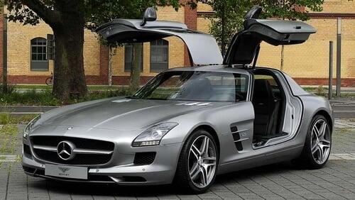 Mercedes-Benz SLS AMG