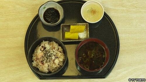 Young Anchovy Tempura and Mixed Rice with Octopus of Himakajima, Chita, Aichi Prefecture