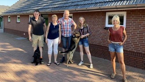 Yvon met Steffi naar stressvolle hengstenkeuring