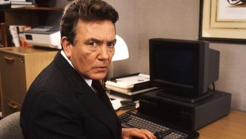 Albert Finney