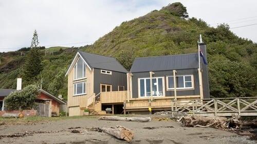 Kapiti Coast: Stilt House