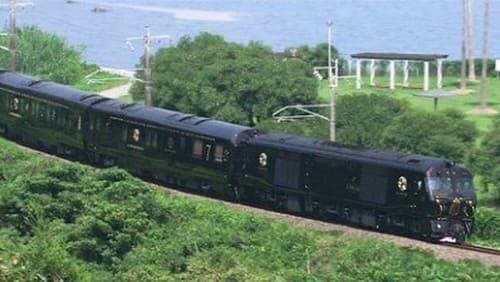 Seven Stars in Kyushu: The Local Revitalizing Cruise Train