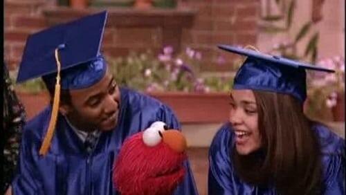 Elmo Learns About School