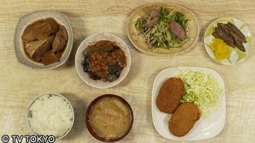 Mom's Croquette and Buri-daikon of Mitaka City, Tokyo