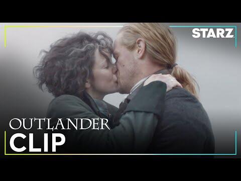 'Claire & Jamie's Reunion' Season 7 Episode 1 Clip