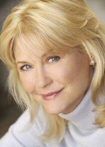 Dee Wallace