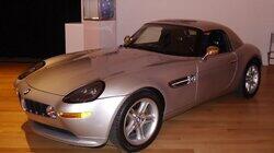 Porsche 4Cam vs. Steve Jobs' BMW Z8