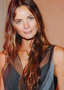 Gabrielle Anwar