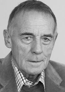 Michael Jayston