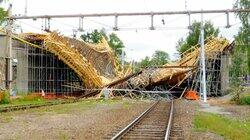 Italian Railway Debacle