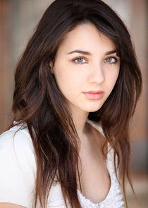 Hannah Marks