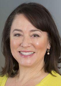 Arabella Weir