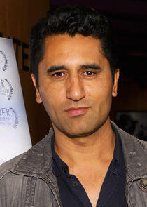 Cliff Curtis