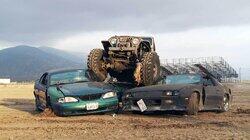 Mullet-Car Thrash Battle!