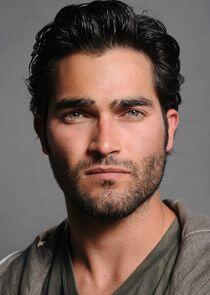 photo of Tyler Hoechlin