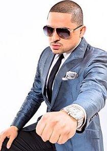 Larry Hernandez