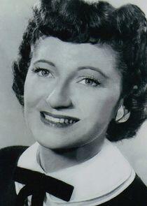 Peg Lynch