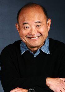 Clyde Kusatsu