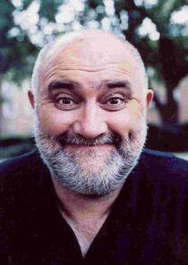 Alexei Sayle