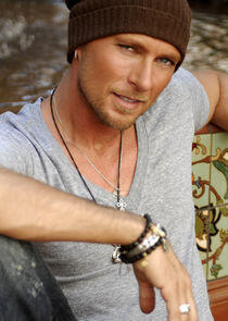 Luke Goss