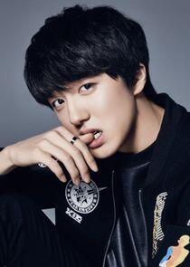 Kang Chan Hee