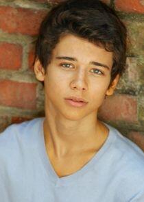 Uriah Shelton