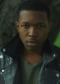 Denzel Whitaker