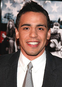 Victor Rasuk