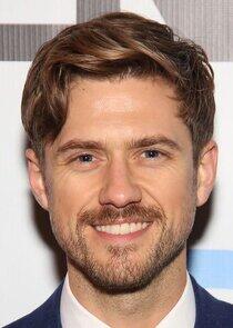 Aaron Tveit