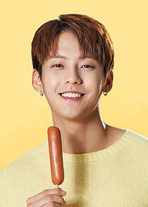 Min Hyuk