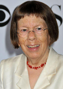 Linda Hunt