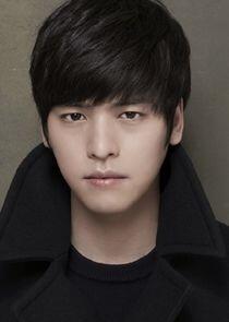 Lee Jang Woo