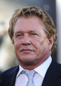 Tom Berenger