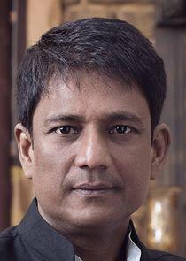 Adil Hussain