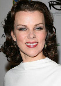 Debi Mazar