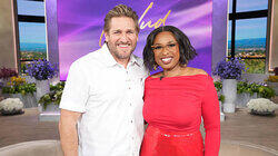Curtis Stone, Julia Michaels Curtis Stone, Julia Michaels