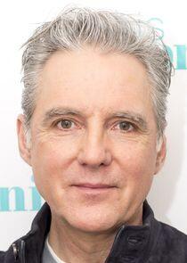 Michael Praed