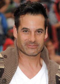 Adrian Pasdar