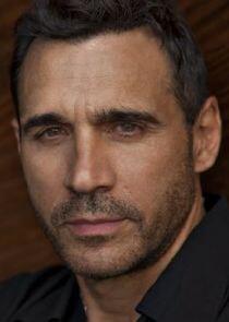 Adrian Paul