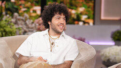 Simu Liu, Benny Blanco Simu Liu, Benny Blanco