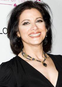 Saundra Santiago