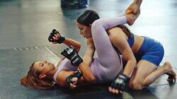 Women of Combate Global MMA