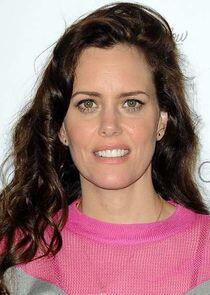 Ione Skye