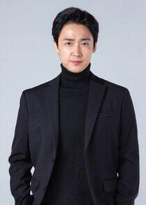 photo of Lee Jae Woo