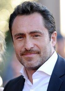 Demian Bichir