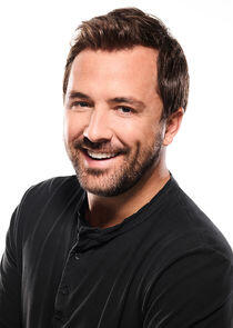 Darren McMullen