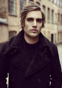 Charlie Simpson