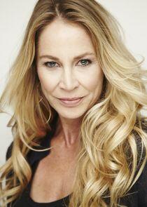 Kathleen Kinmont