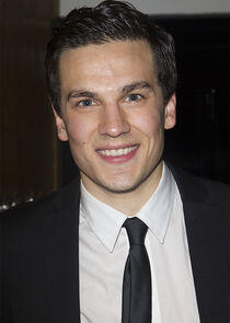 Aaron Sidwell